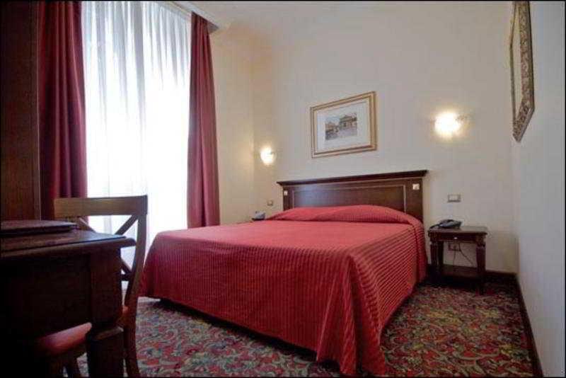 Hotel Beau Site - Antica Residenza Roma Exterior foto